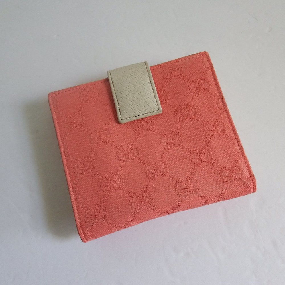 Refurbished Authen Vtg Gucci Eclipse Compact Wall… - image 2